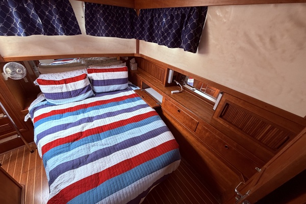 Raindance 36ft Sabre Yacht For Sale