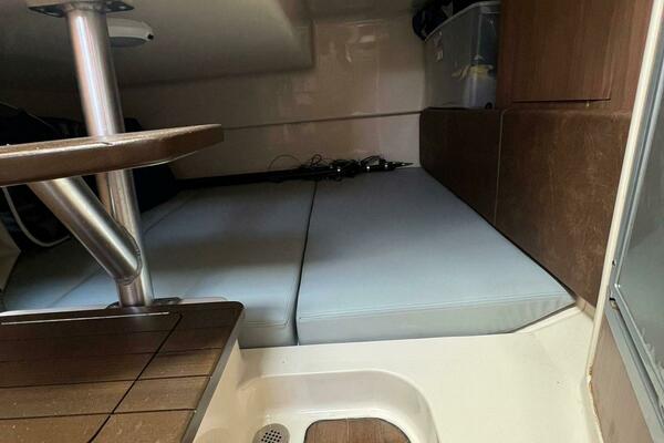 31ft Boston Whaler Yacht For Sale 31ft Boston Whaler Yacht For Sale