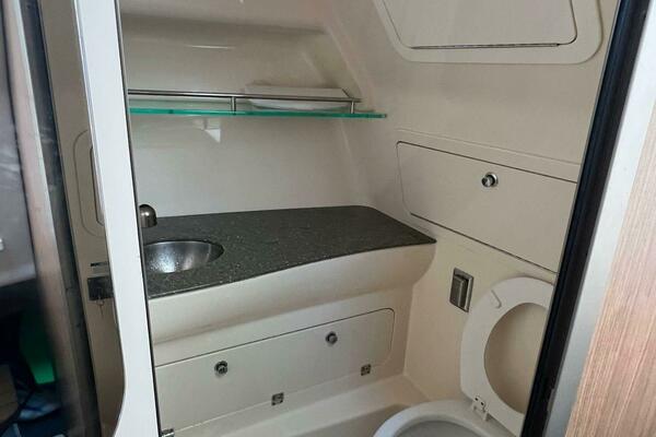 31ft Boston Whaler Yacht For Sale 31ft Boston Whaler Yacht For Sale