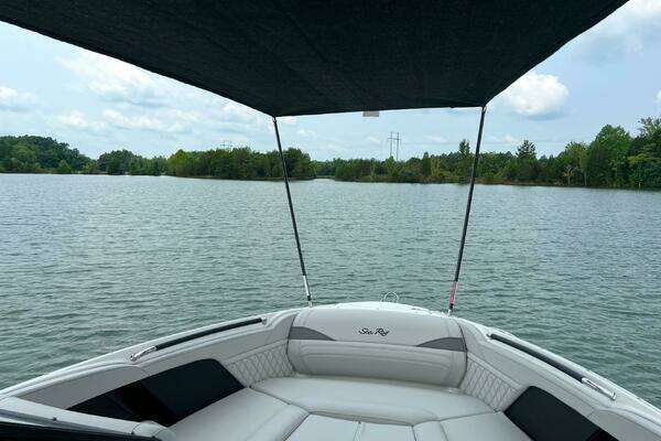 2023 Sea Ray 25