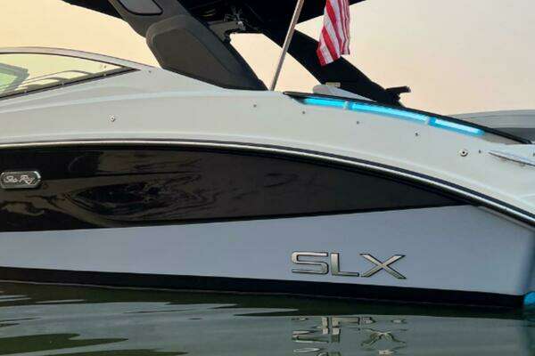 2023 Sea Ray 25