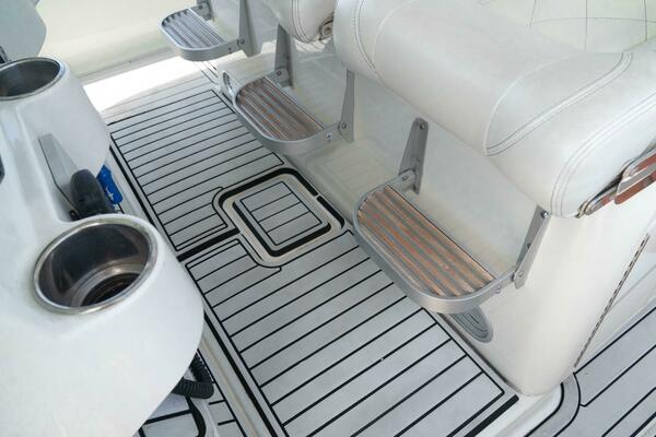 39ft Hydra Sports Yacht For Sale 39ft Hydra Sports Yacht For Sale