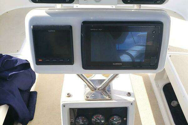 Photo of the 1996 Catalina 400 "MAURICE"