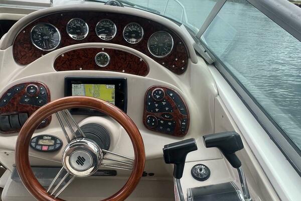 31ft Sea Ray Yacht For Sale 31ft Sea Ray Yacht For Sale