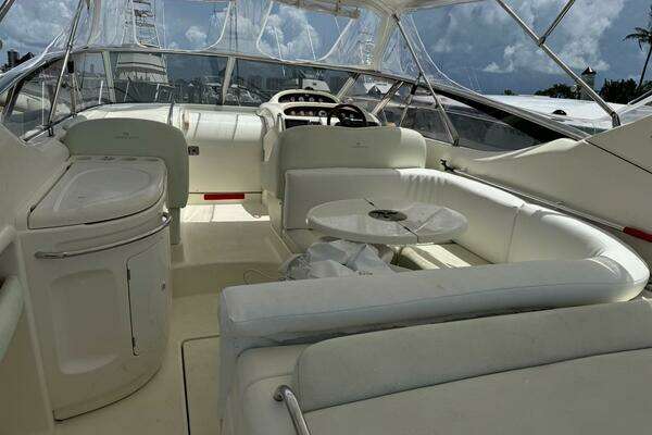 Photo of the 2003 Cranchi Endurance 39