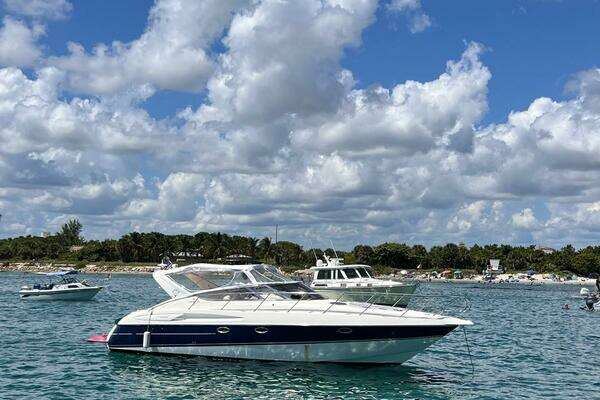 Photo of the 2003 Cranchi Endurance 39