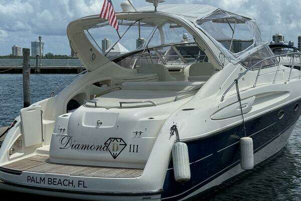 Photo of the 2003 Cranchi Endurance 39