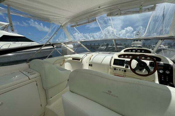 Photo of the 2003 Cranchi Endurance 39