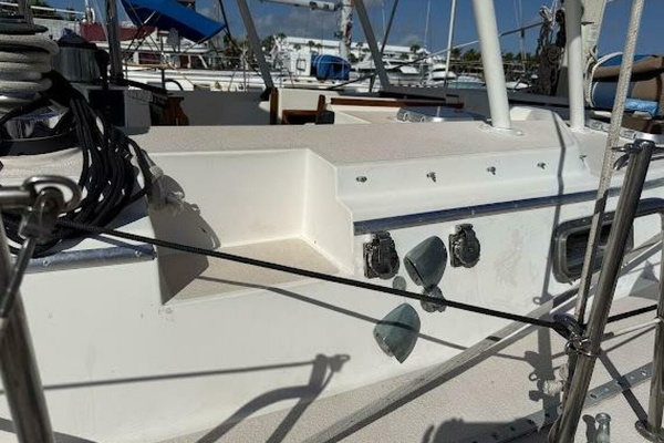 WILD THING 44ft Morgan Yacht For Sale