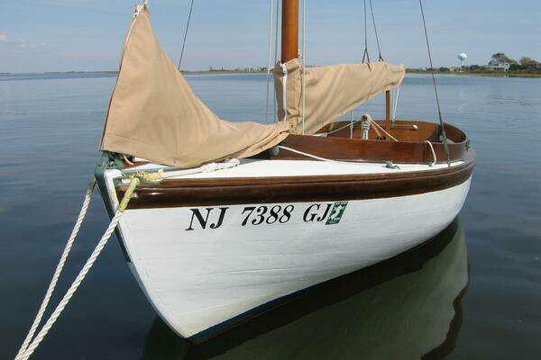 Photo of the 1999 Custom Haven 12.5 "Legacy"