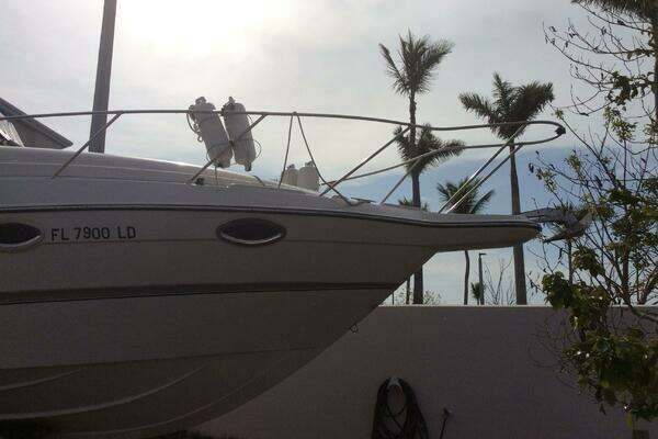 Photo of the 2000 Maxum 