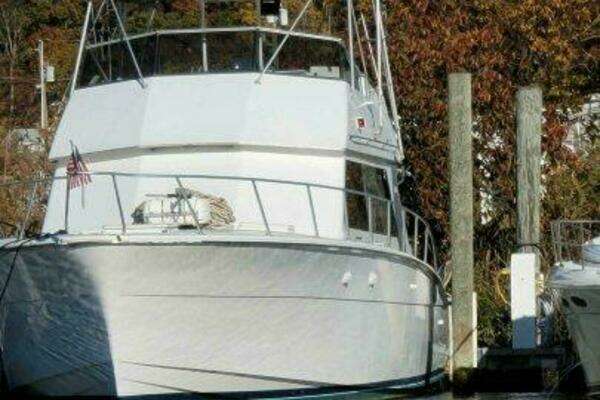 50-ft-Hatteras-1980-CONVERTIBLE-The New 122-WESTBROOOK Connecticut United States yacht for sale