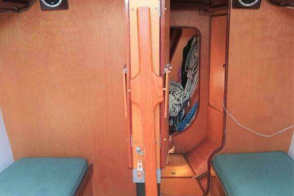 Photo of the 1980 Custom Doug Peterson