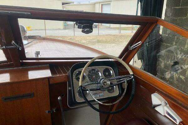 Photo of the 1960 Chris-Craft 24 Sportman