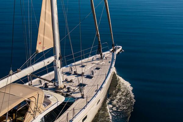 CHAMPAGNE HIPPY 85ft Oyster Yachts Yacht For Sale