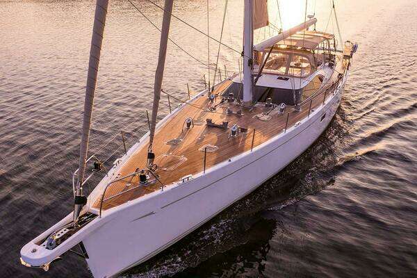 Photo of the 2014 Oyster Yachts Oyster 825 "CHAMPAGNE HIPPY"