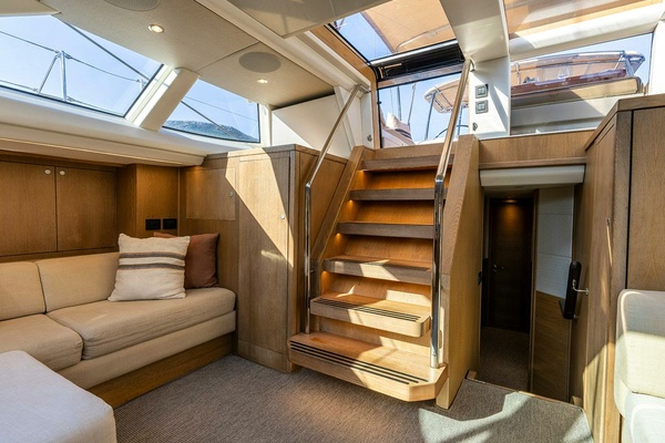 CHAMPAGNE HIPPY 85ft Oyster Yachts Yacht For Sale