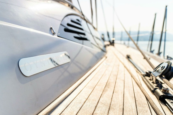 CHAMPAGNE HIPPY 85ft Oyster Yachts Yacht For Sale