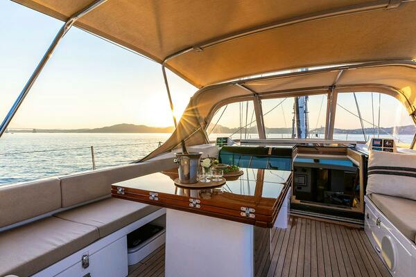 CHAMPAGNE HIPPY 85ft Oyster Yachts Yacht For Sale