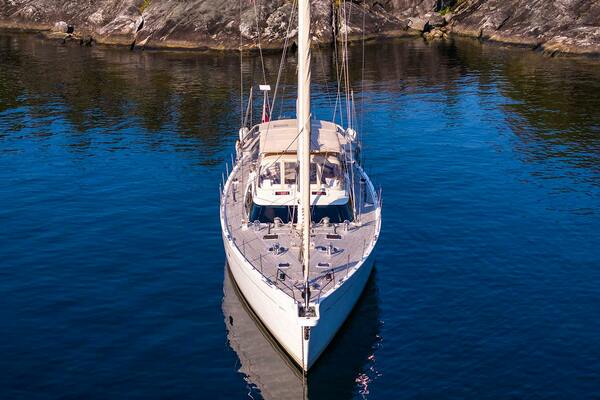 CHAMPAGNE HIPPY 85ft Oyster Yachts Yacht For Sale