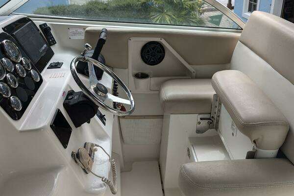 Photo of the 2001 Wellcraft 270 Coastal