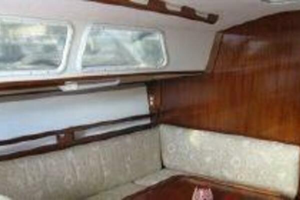 41ft Newport Yacht For Sale