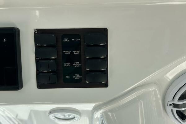 HAPPY HOUR 42ft Pursuit Yacht For Sale HAPPY HOUR 42ft Pursuit Yacht For Sale