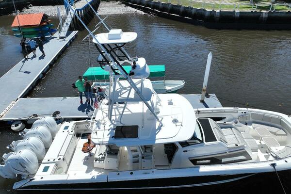 HAPPY HOUR 42ft Pursuit Yacht For Sale HAPPY HOUR 42ft Pursuit Yacht For Sale