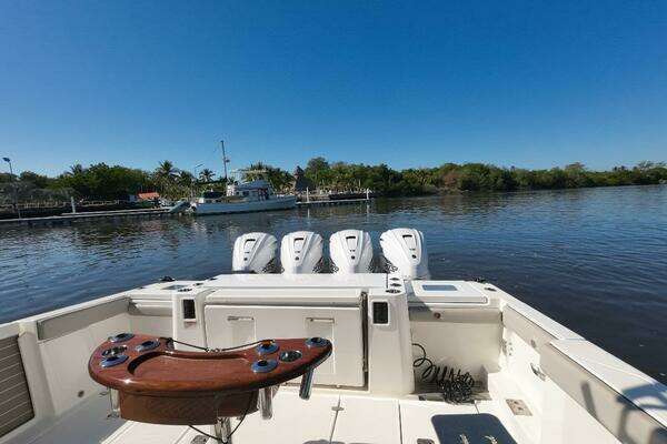 Photo of the 2022 Pursuit S428 "HAPPY HOUR"