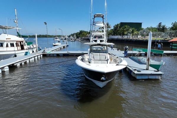 HAPPY HOUR 42ft Pursuit Yacht For Sale HAPPY HOUR 42ft Pursuit Yacht For Sale