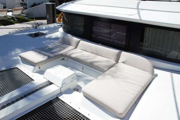 Lagoon Lagoon 46 Yacht For Sale