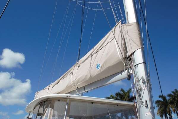 Lagoon Lagoon 46 Yacht For Sale