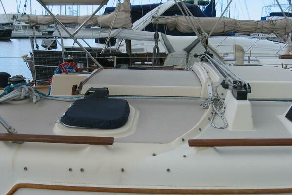35ft Island Packet Yacht For Sale