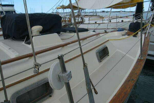 35ft Island Packet Yacht For Sale
