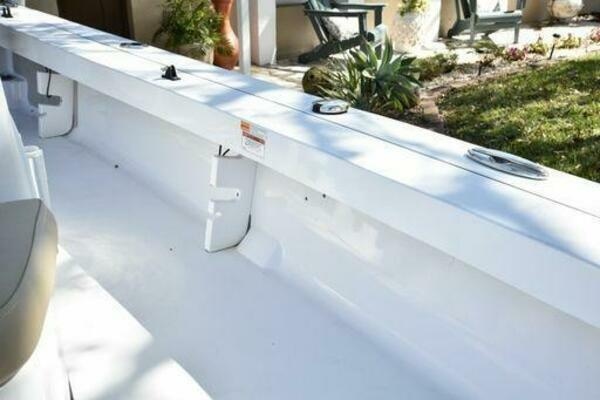 21ft Sportsman Yacht For Sale