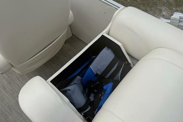 25ft Avalon Yacht For Sale 25ft Avalon Yacht For Sale