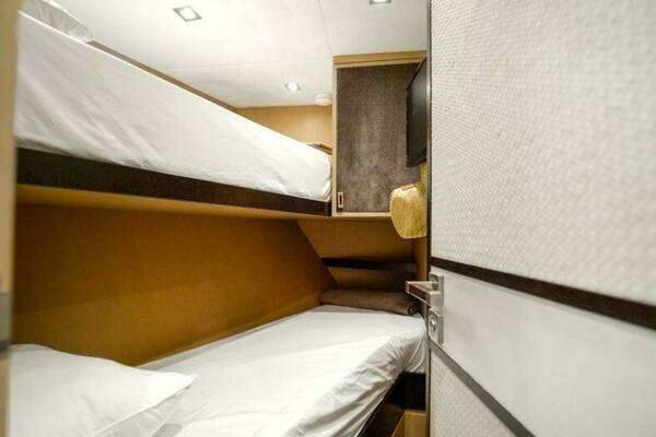 2015 Monte Carlo Yachts 86