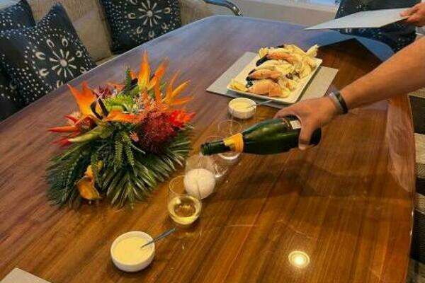 2015 Monte Carlo Yachts 86