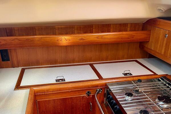 Summer Wind 41ft Hunter Yacht For Sale
