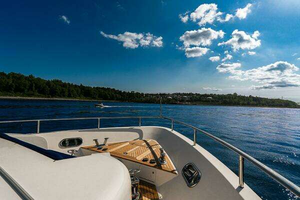 Mystica Skylounge Yacht For Sale