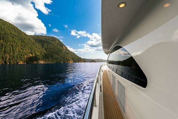 Mystica Skylounge Yacht For Sale