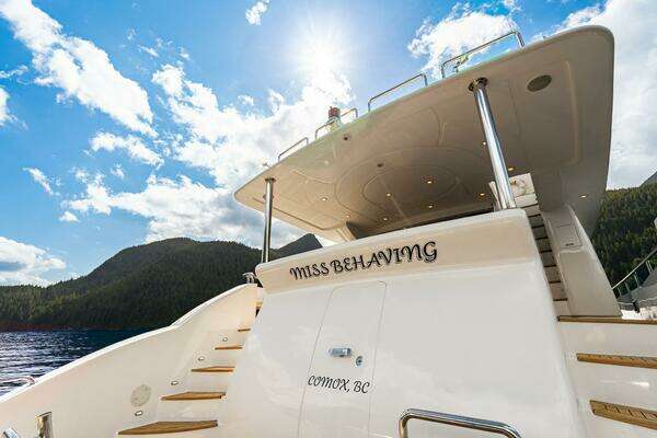 Mystica Skylounge Yacht For Sale