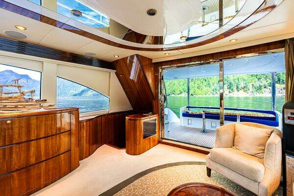 Mystica Skylounge Yacht For Sale