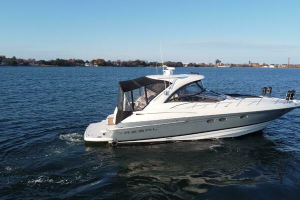 42ft Regal Yacht For Sale