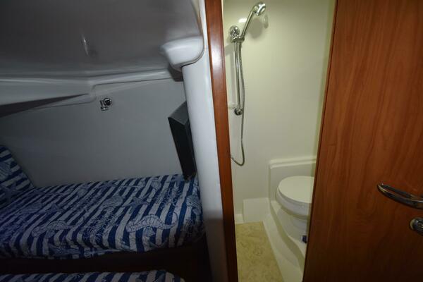 42ft Regal Yacht For Sale