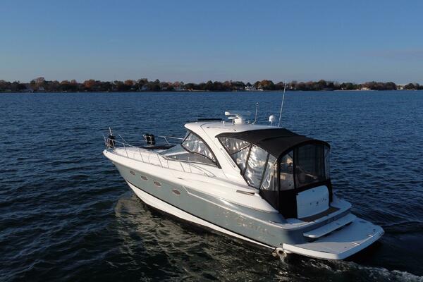 42ft Regal Yacht For Sale