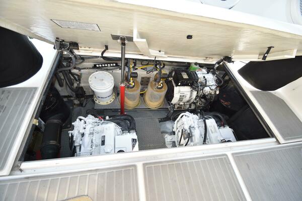 42ft Regal Yacht For Sale