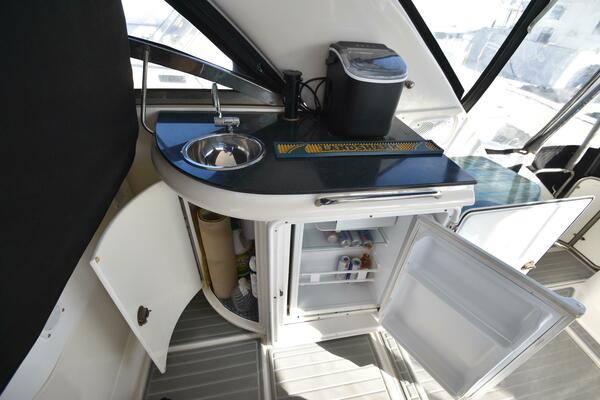 42ft Regal Yacht For Sale