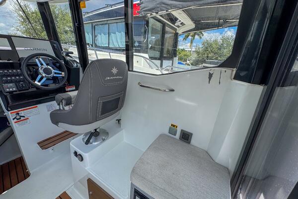26ft Jeanneau Yacht For Sale 26ft Jeanneau Yacht For Sale