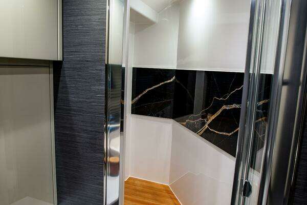 Cobrey C 45 Fly Yacht For Sale